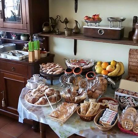Sopra Le Laure B&B Laureana di Borrello Luaran gambar