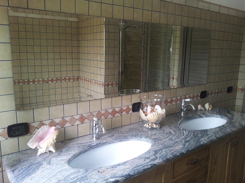Sopra Le Laure B&B Laureana di Borrello Bilik gambar