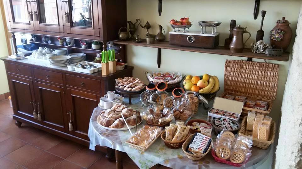 Sopra Le Laure B&B Laureana di Borrello Luaran gambar